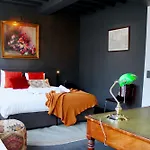 Guest Suite Hoorn 17 - Room 1
